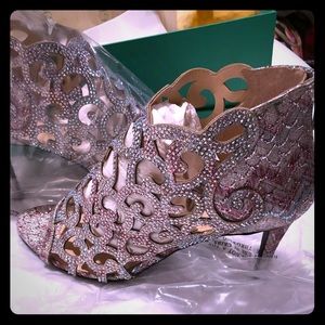J Renee’ open toe evening heels